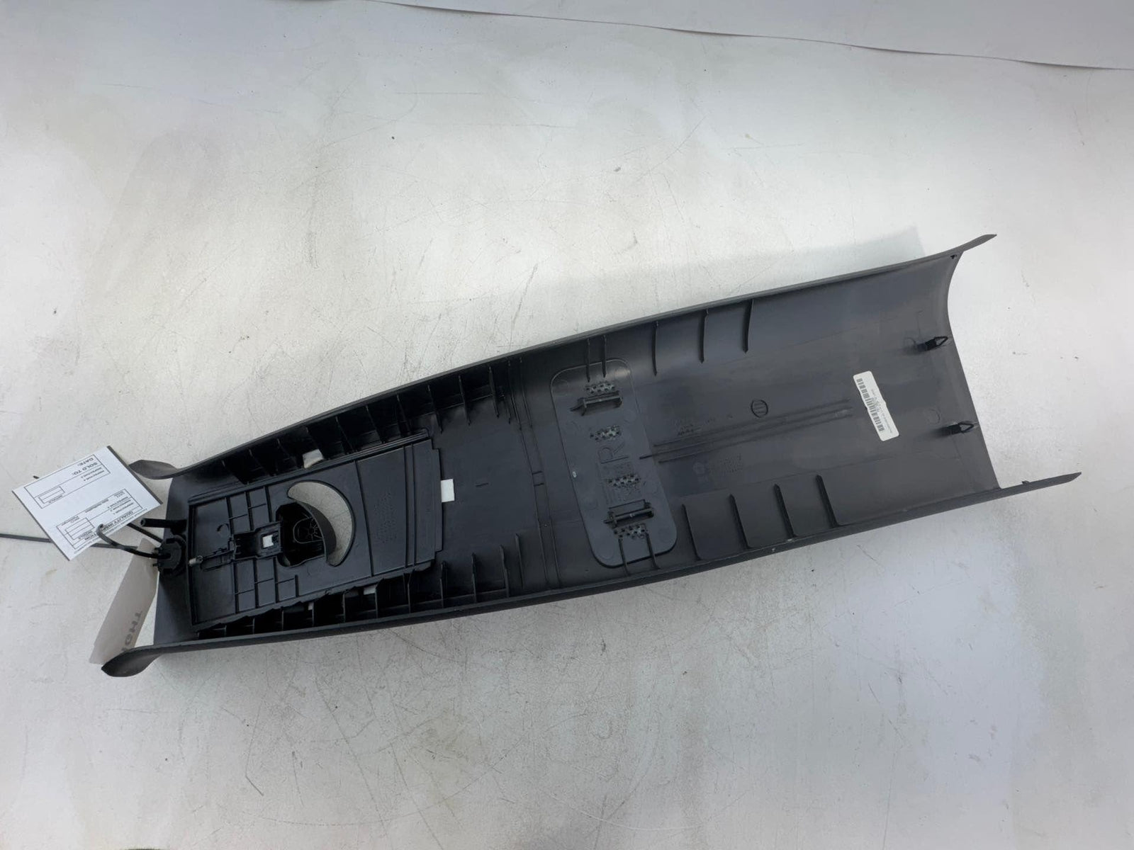 19-23 Jeep Cherokee Right Side Upper B Pillar Cover Trim Panel 68191368Aa Oem