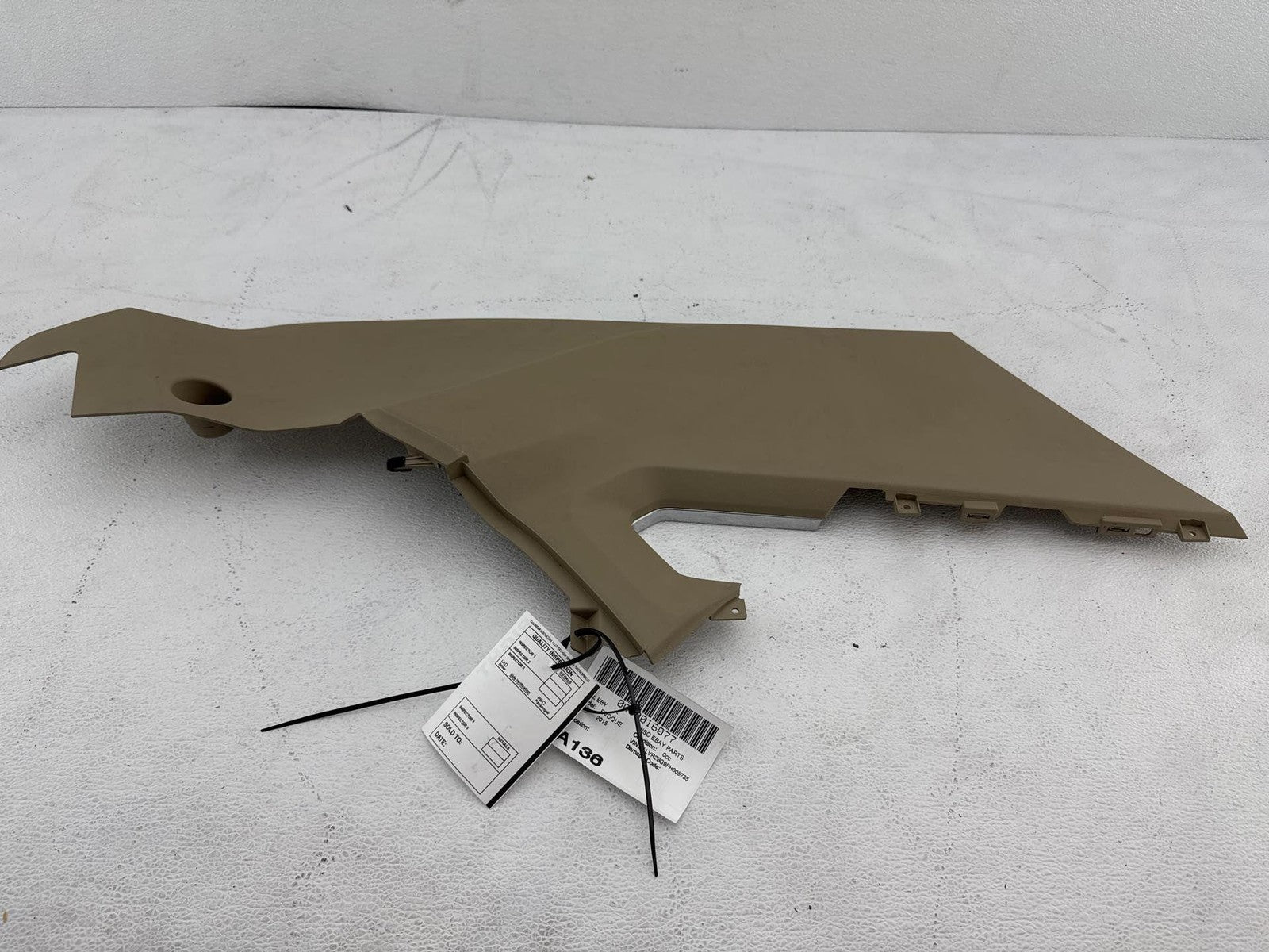 16-19 Land Rover Range Rover Evoque Console Right Side Forward Trim Panel Oem