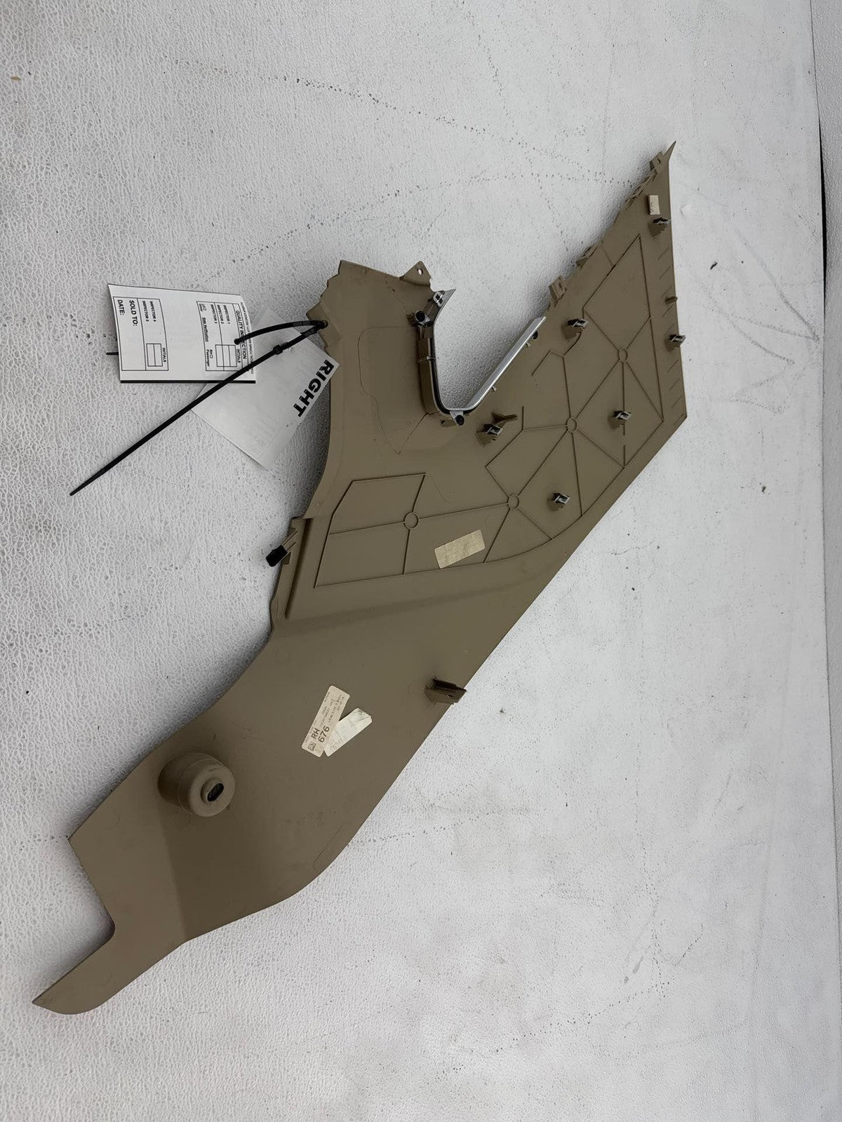 16-19 Land Rover Range Rover Evoque Console Right Side Forward Trim Panel Oem