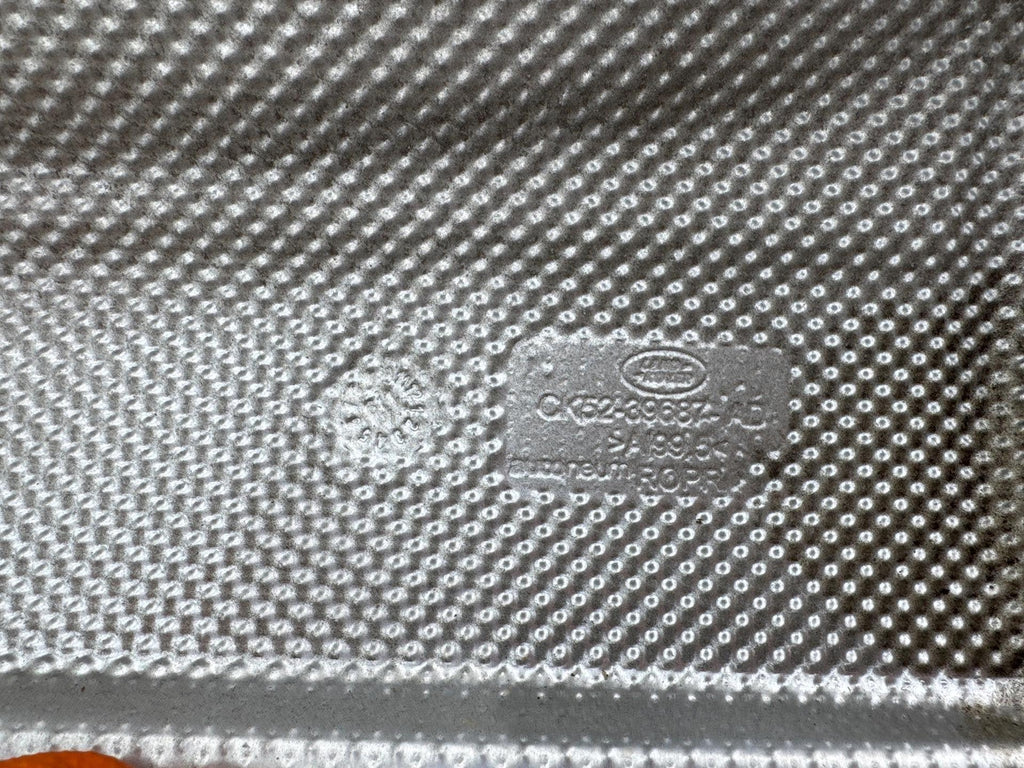 13-22 Land Range Rover Right Exhaust Bumper Heat Shield Guard Ck52-39687-Ab Oem