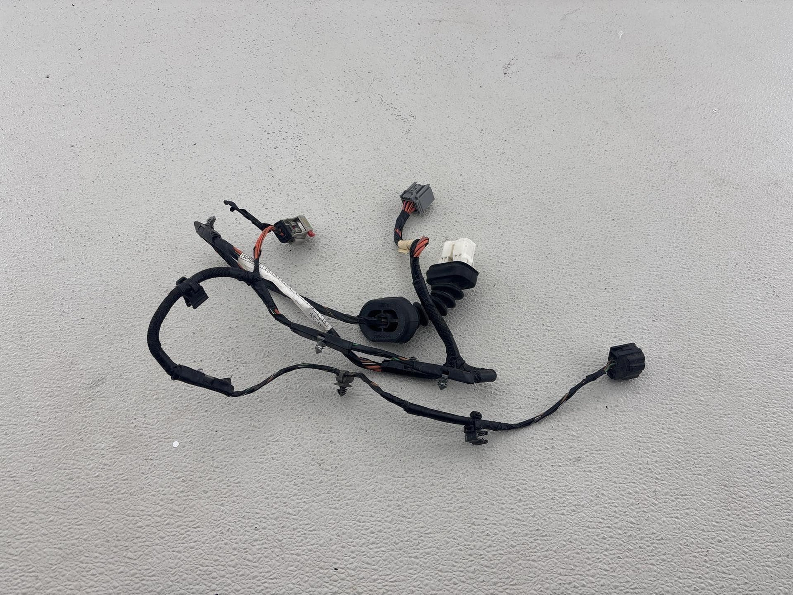 05-10 Chrysler 300 Rear Right Side Door Wire Harness 04607112Ad Oem