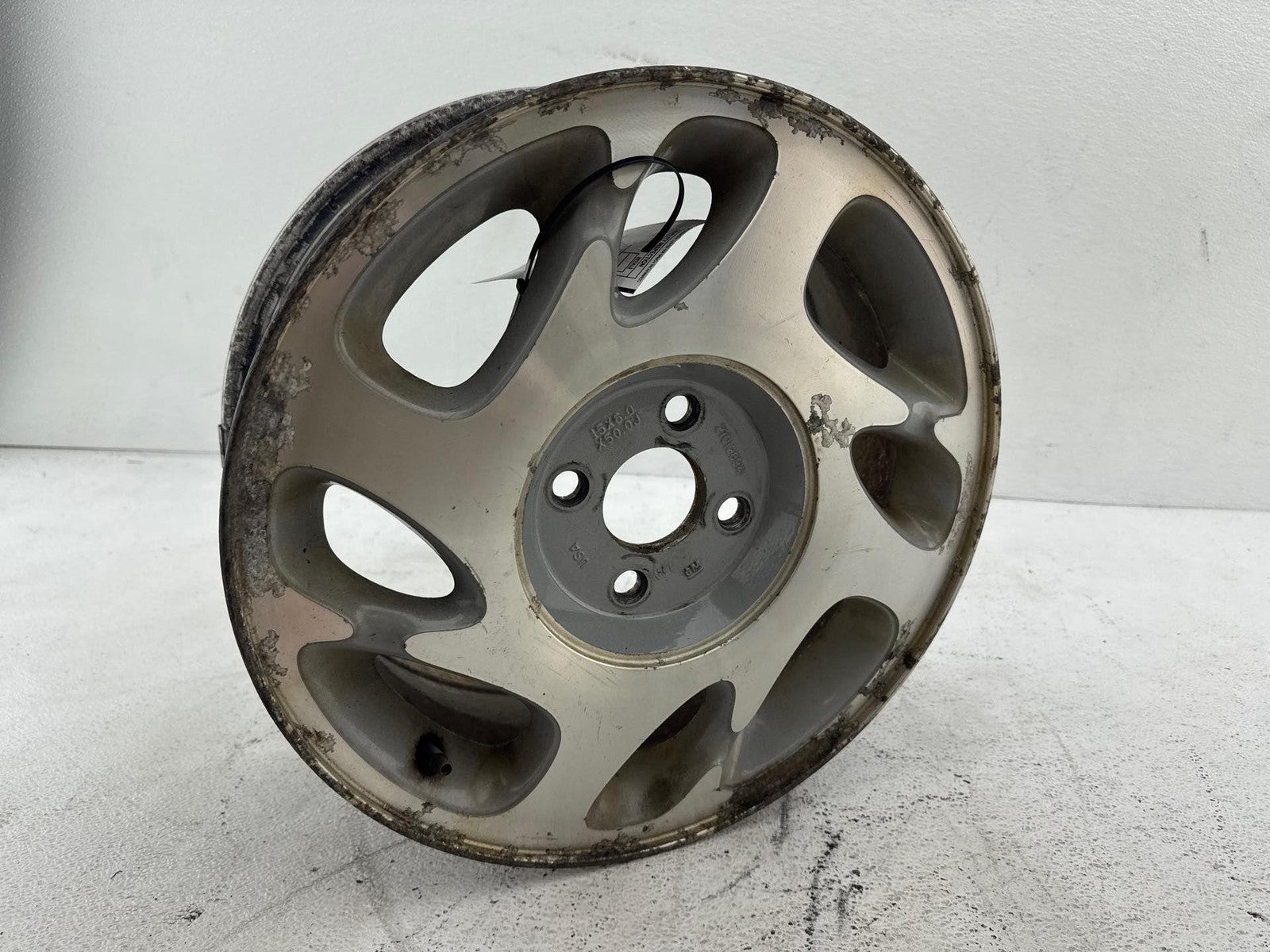 2000-2002 Saturn S Series Wheel Rim 15X6 Aluminum 8 Slot Oem