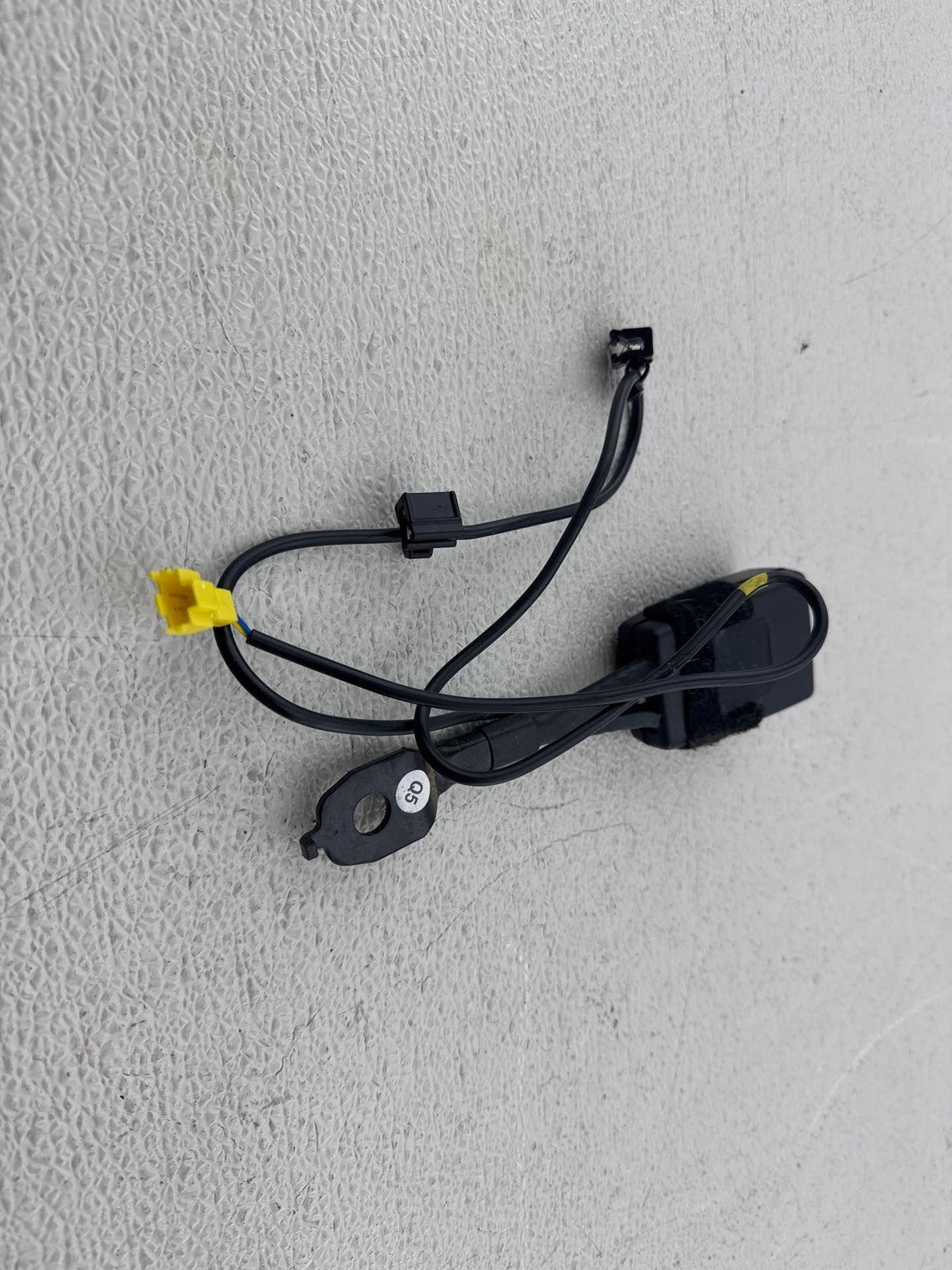 10-16 Mercedes W212 E350 E550 Front Right Seat Belt Seatbelt Buckle Oem