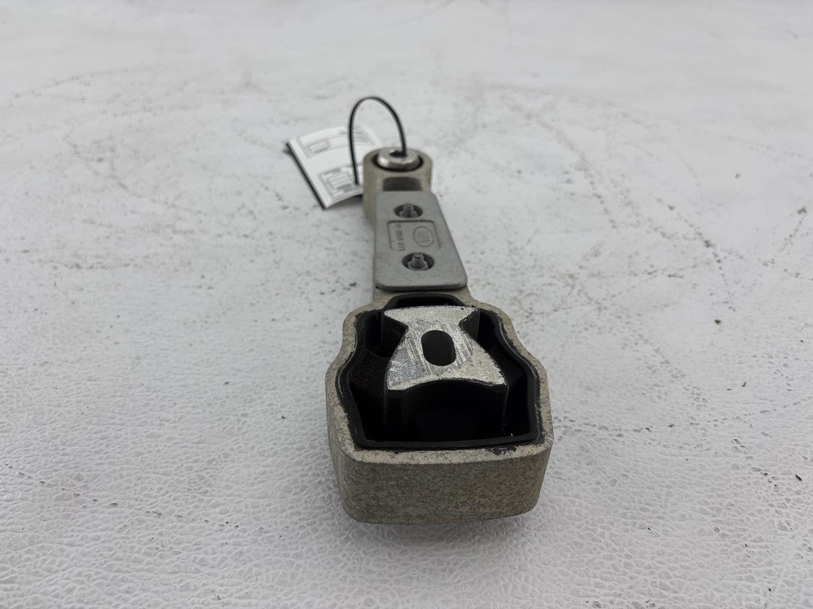 12-17 Range Rover Evoque (L538) 2.0L Turbo Engine Transmission Mount Bar