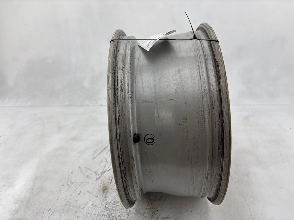 2000-2002 Audi S4 17x7.5 Wheel Rim 5 lug 112mm OEM