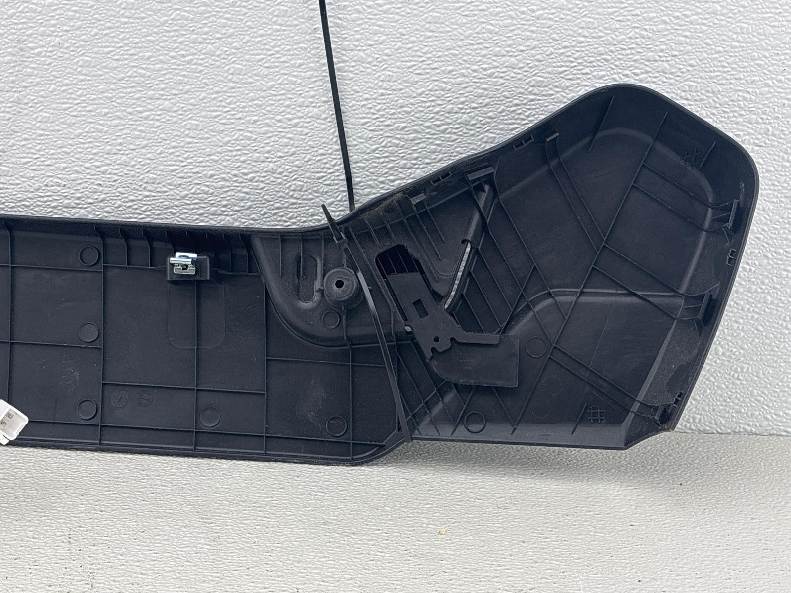 14-15 Kia Optima Front Right Side Seat Outer Trim Cover Panel Oem Oem