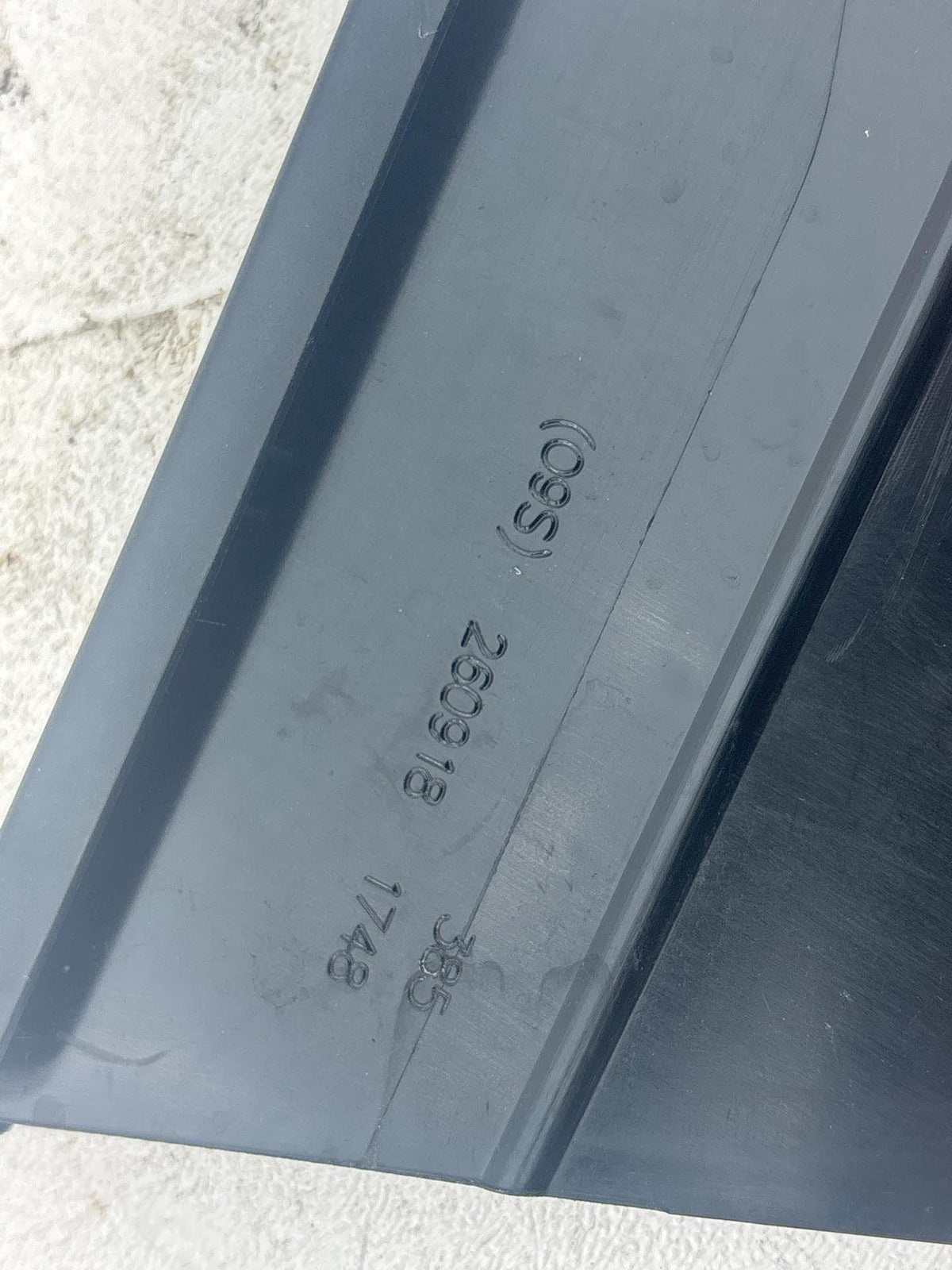 17-24 Audi A4 Rear Left Side Door Window C Pillar Applique Molding Oem