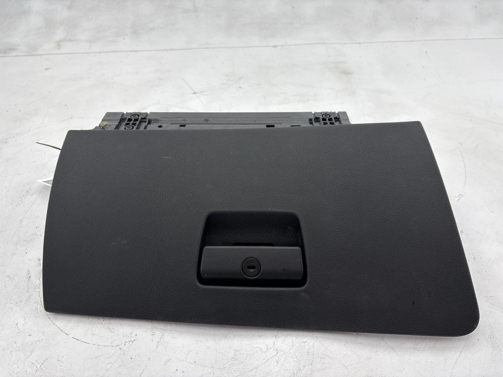 06-13 Bmw 328 335 E90 Glove Box Storage Compartment Lid Door Oem