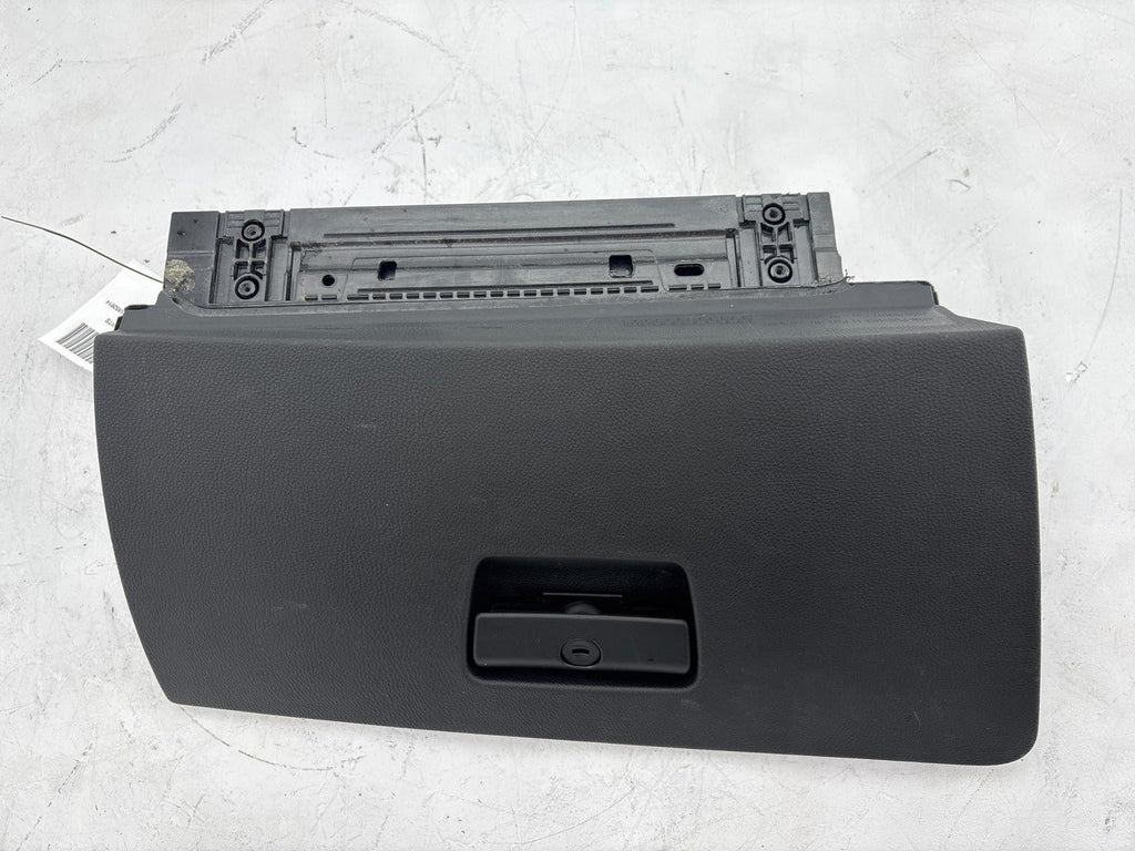 06-13 Bmw 328 335 E90 Glove Box Storage Compartment Lid Door Oem