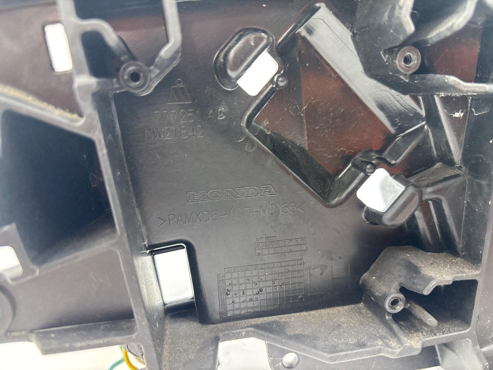 17-20 Honda Ridgeline Left Side Exterior Mirror Mounting