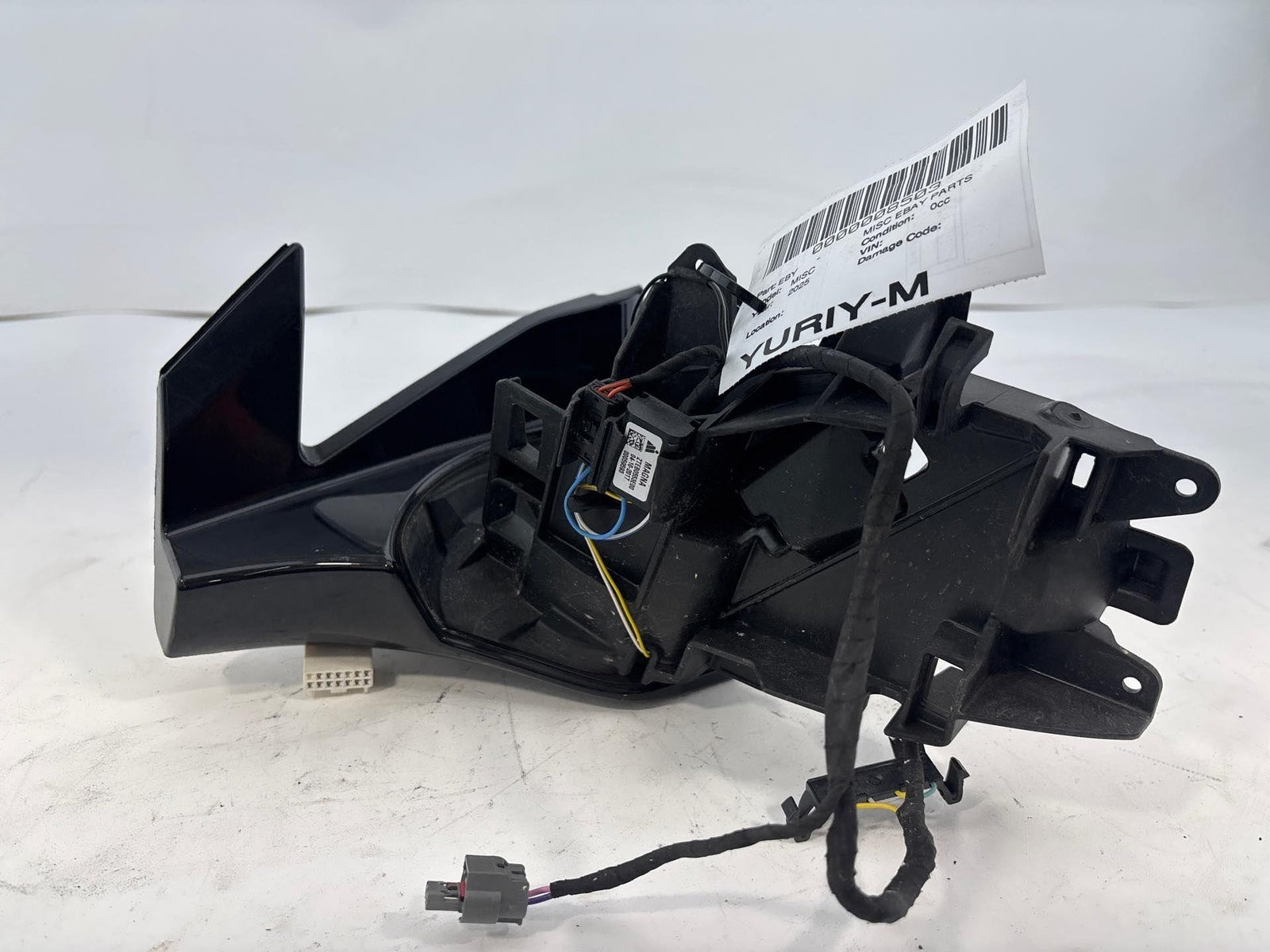 17-20 Honda Ridgeline Left Side Exterior Mirror Mounting