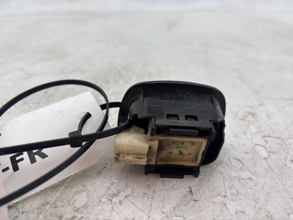 00-02 Saturn Sw2 Front Passenger Side Door Power Window Switch