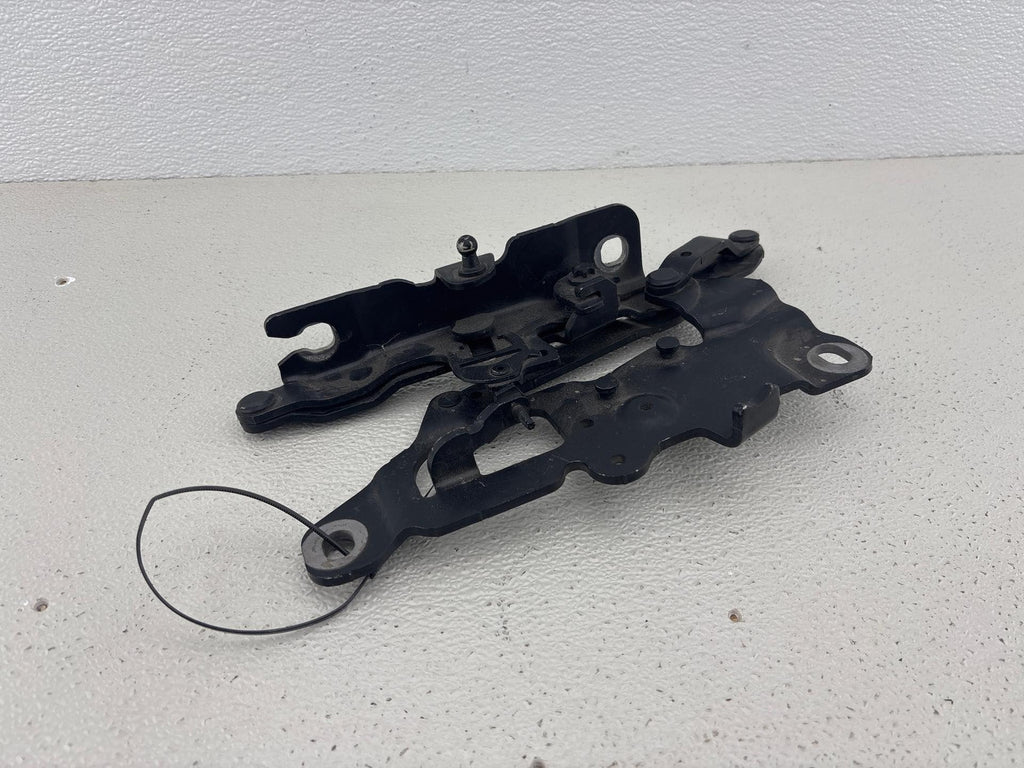 12-16 Bmw 550I Hood Bonnet Right Hinge Oem