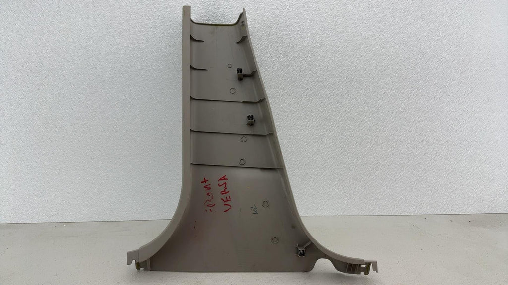 13-16 Nissan Versa Right Pass Side Center B Pillar Lower Cover Panel Trim Oem