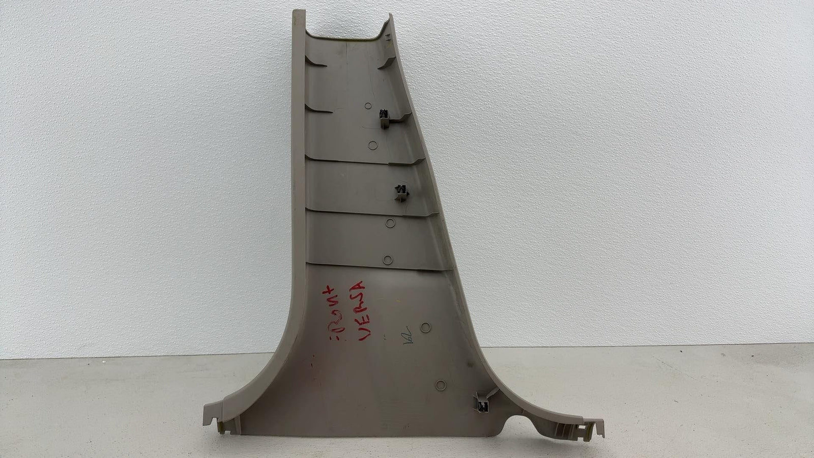 13-16 Nissan Versa Right Pass Side Center B Pillar Lower Cover Panel Trim Oem