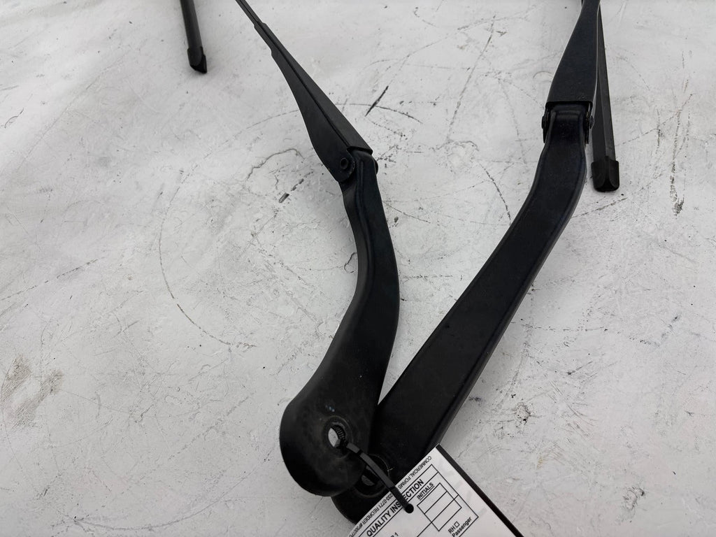 10-13 Bmw 328 335 E90 E92 Front Left & Right Windshield Wiper Arms Set Oem