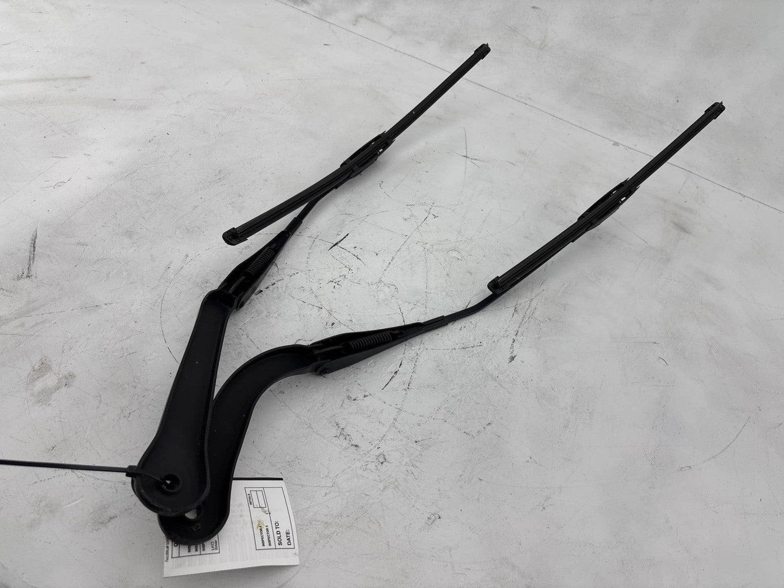 10-13 Bmw 328 335 E90 E92 Front Left & Right Windshield Wiper Arms Set Oem
