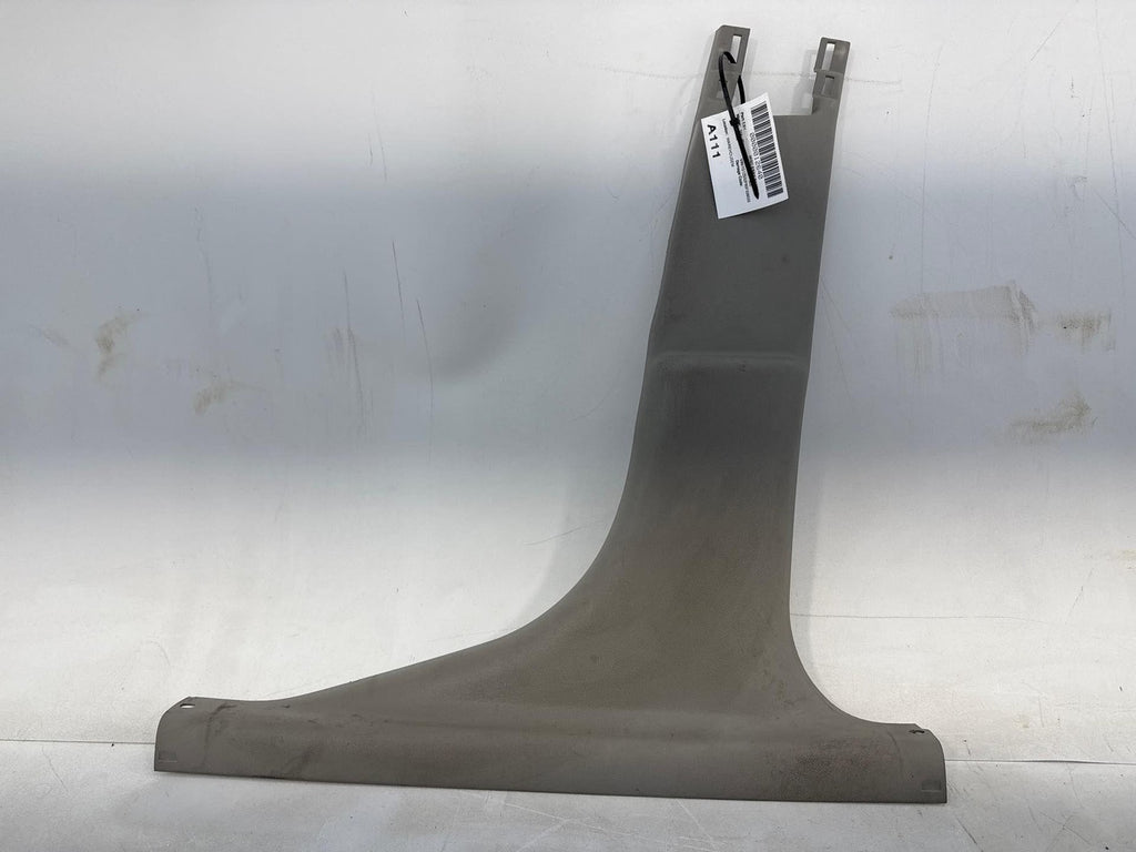 04-07 Chevrolet Malibu Front Passenger Side Rh B Pillar Lower Trim