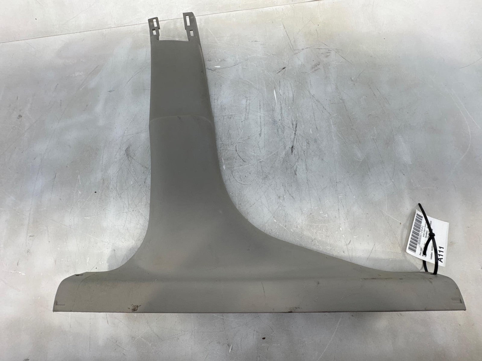 04-07 Chevrolet Malibu Left Driver Side B Pillar Lower Cover Trim Panel Oem