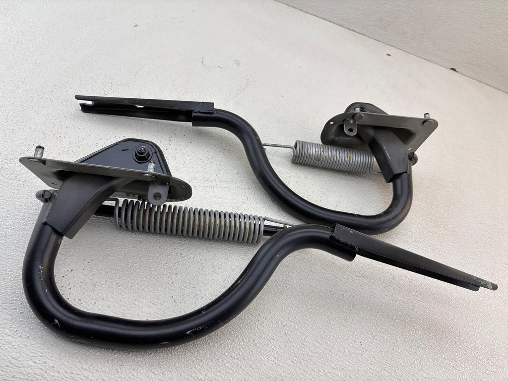 08-10 Bmw 535Xi Rear Trunk Lid Tailgate Hinge Left & Right 7111387/7111388 Oem.