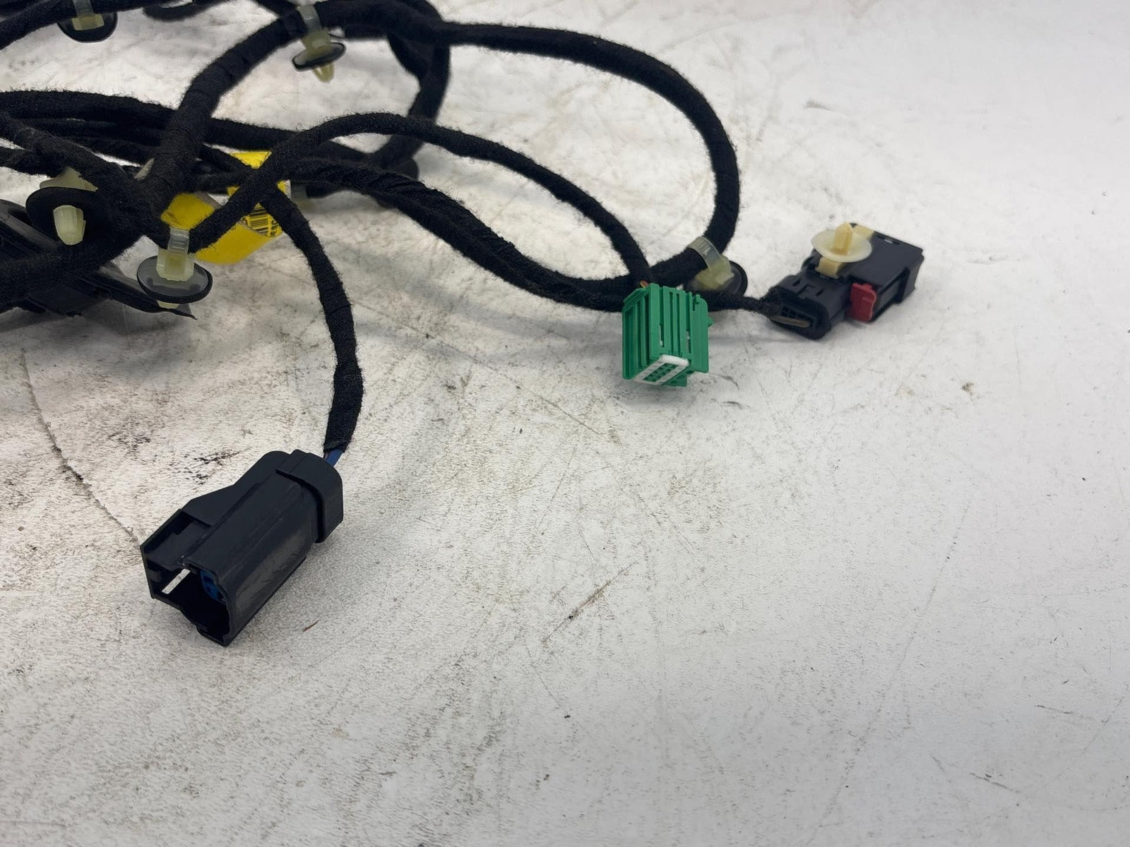 18-20 Chevrolet Traverse Rear Left Side Door Wire Wiring Harness Oem