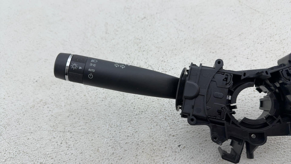 13-18 Cadillac Ats Windshield Wiper & Turn Signal Combination Switch Oem