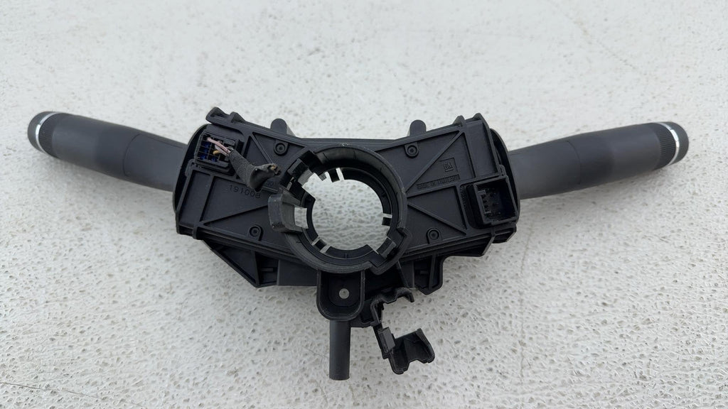 13-18 Cadillac Ats Windshield Wiper & Turn Signal Combination Switch Oem