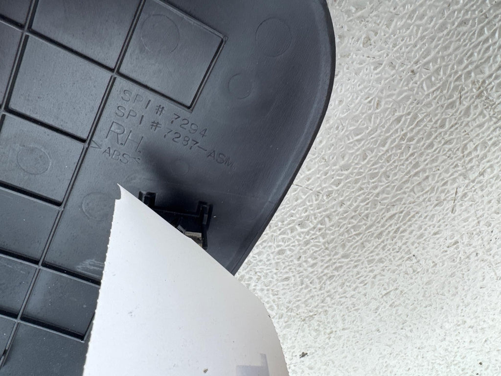 02-05 Ford Thunderbird Front Right Dash Panel Cover End Cap Lid Oem