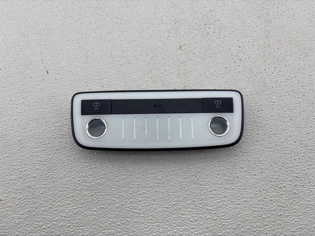 10-18 Mercedes W212 E350 Cls550 Rear Overhead Dome Light 2128205001 Oem