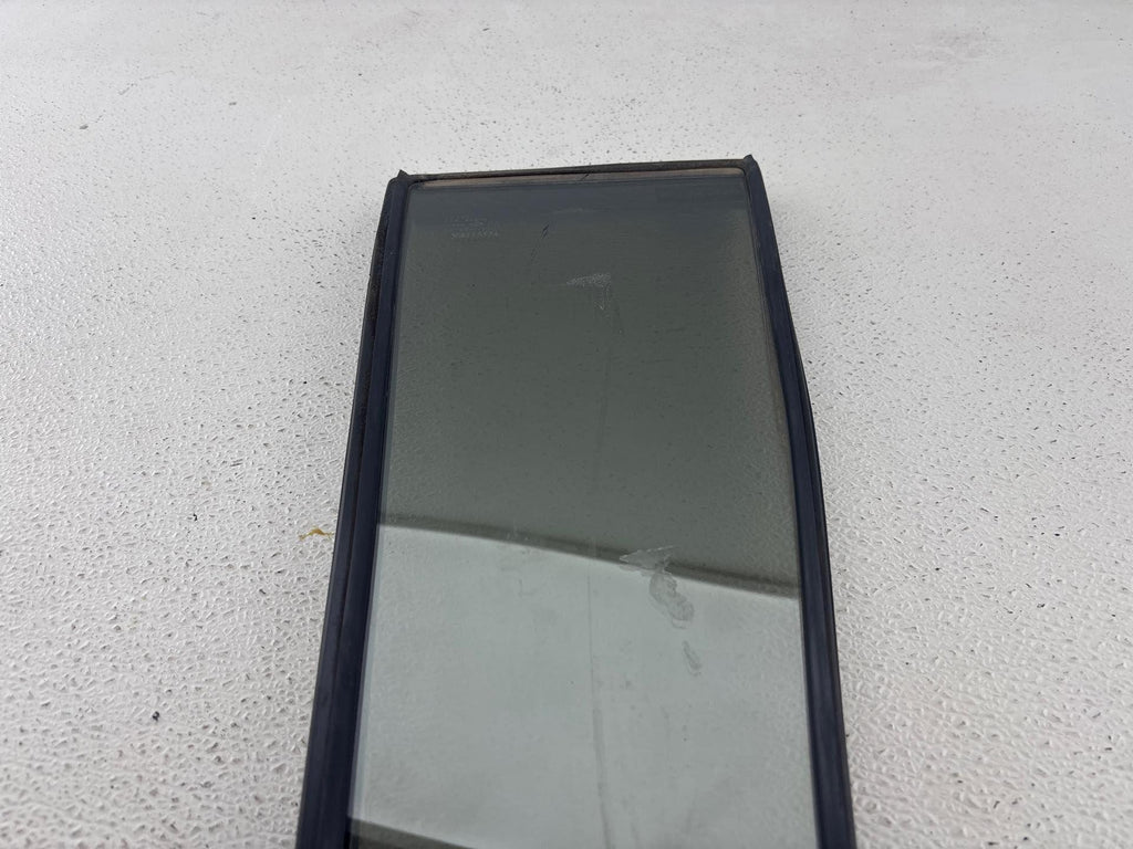 1991-1998 Toyota Land Cruiser Rear Left Door Vent Glass Window Oem