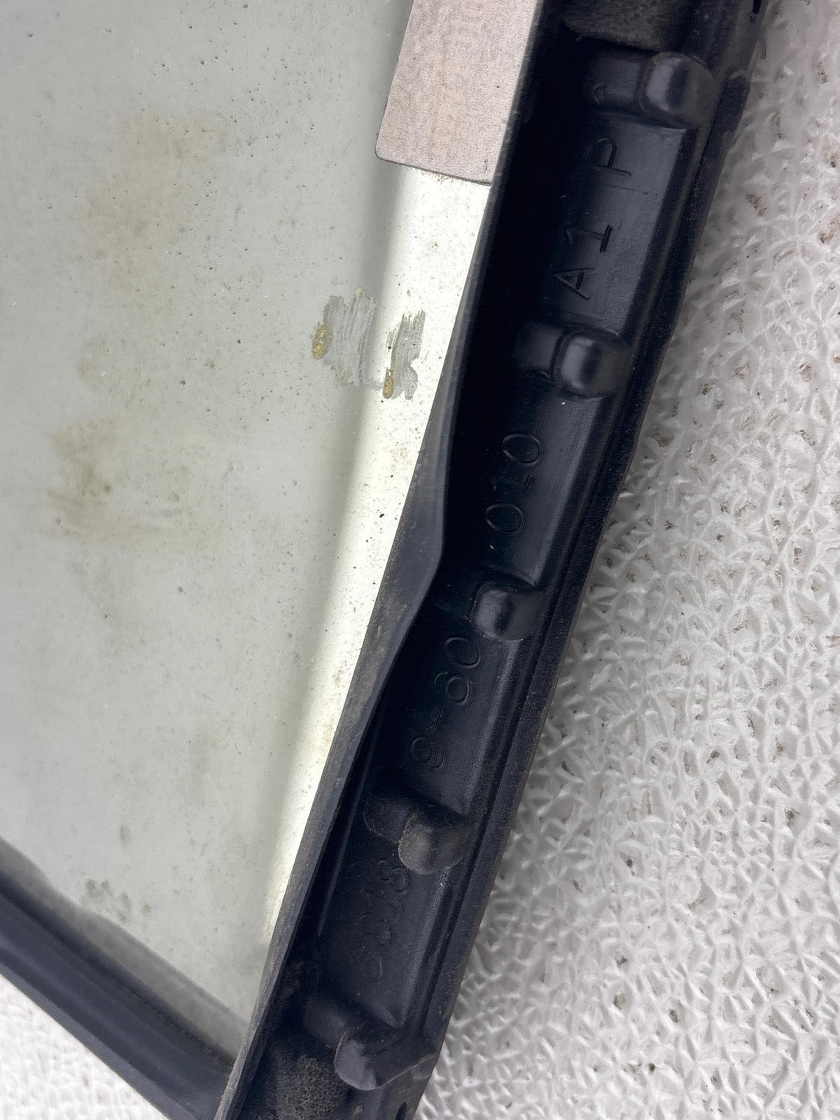 1991-1998 Toyota Land Cruiser Rear Left Door Vent Glass Window Oem