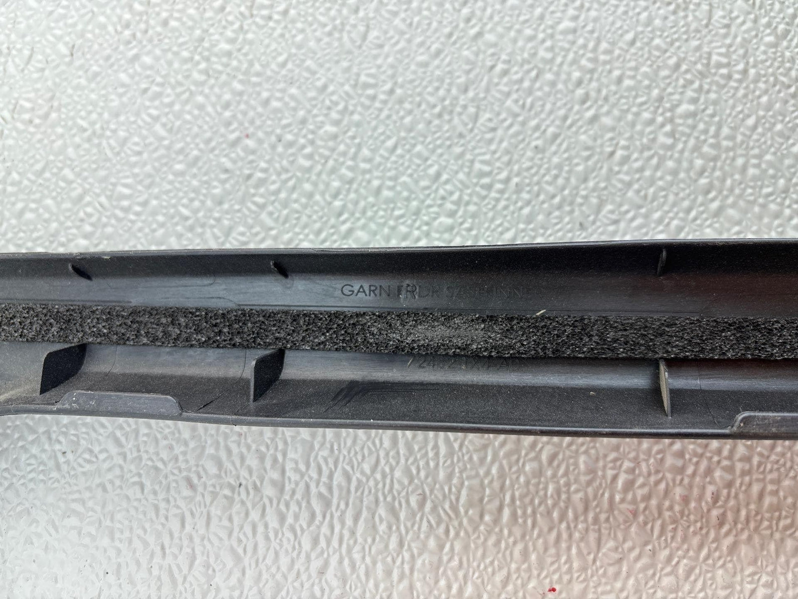 13-18 Acura Rdx Front Left Door Sash Inner Window Trim Garnish Oem