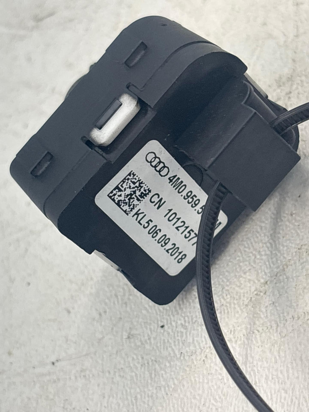 18-24 Audi Rs5 S5 A5 Left Driver Side Door Outer Mirror Control Switch Oem