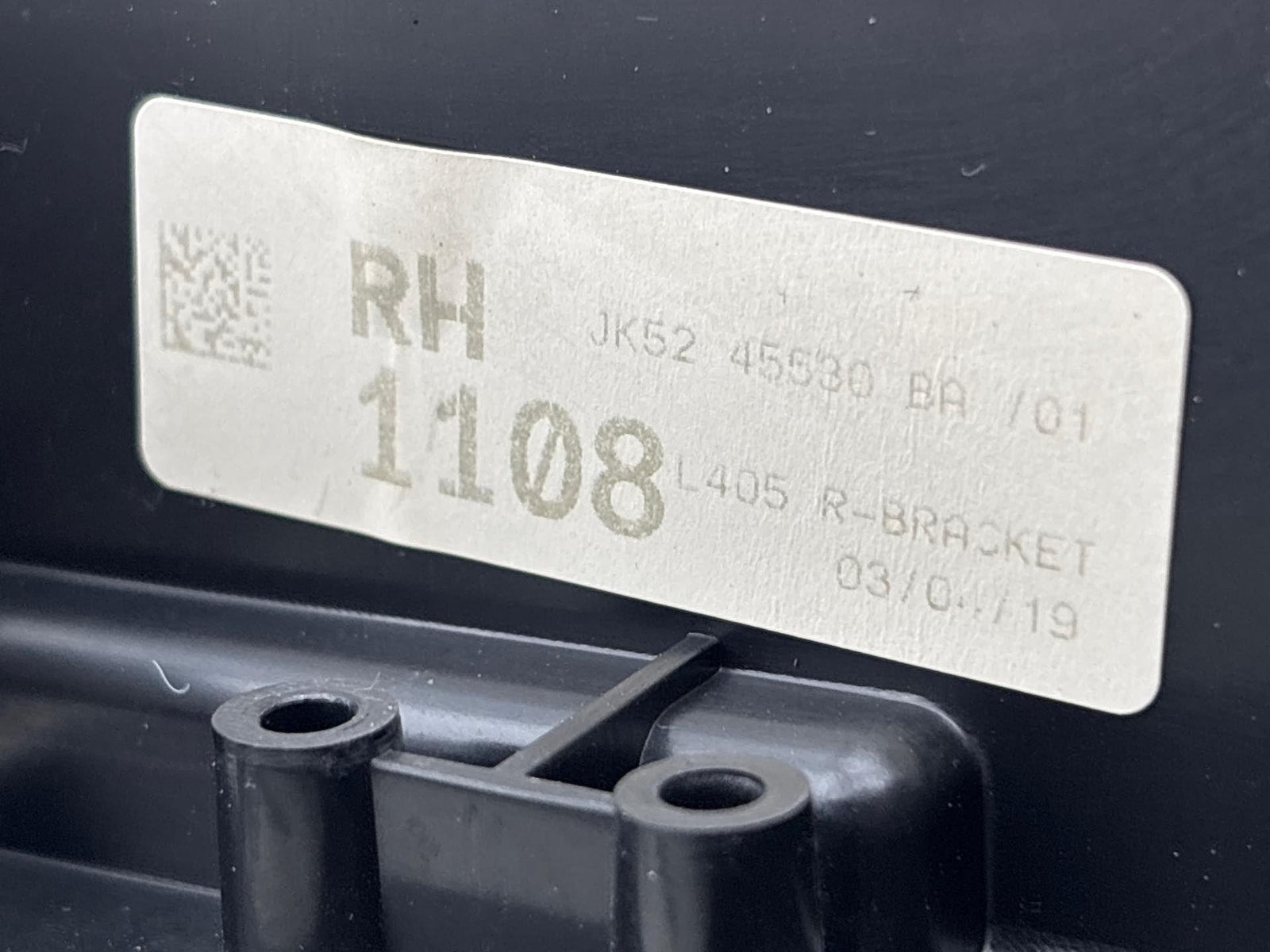 13-22 Land Range Rover Trunk Right Quarter Upper Support Bracket Oem