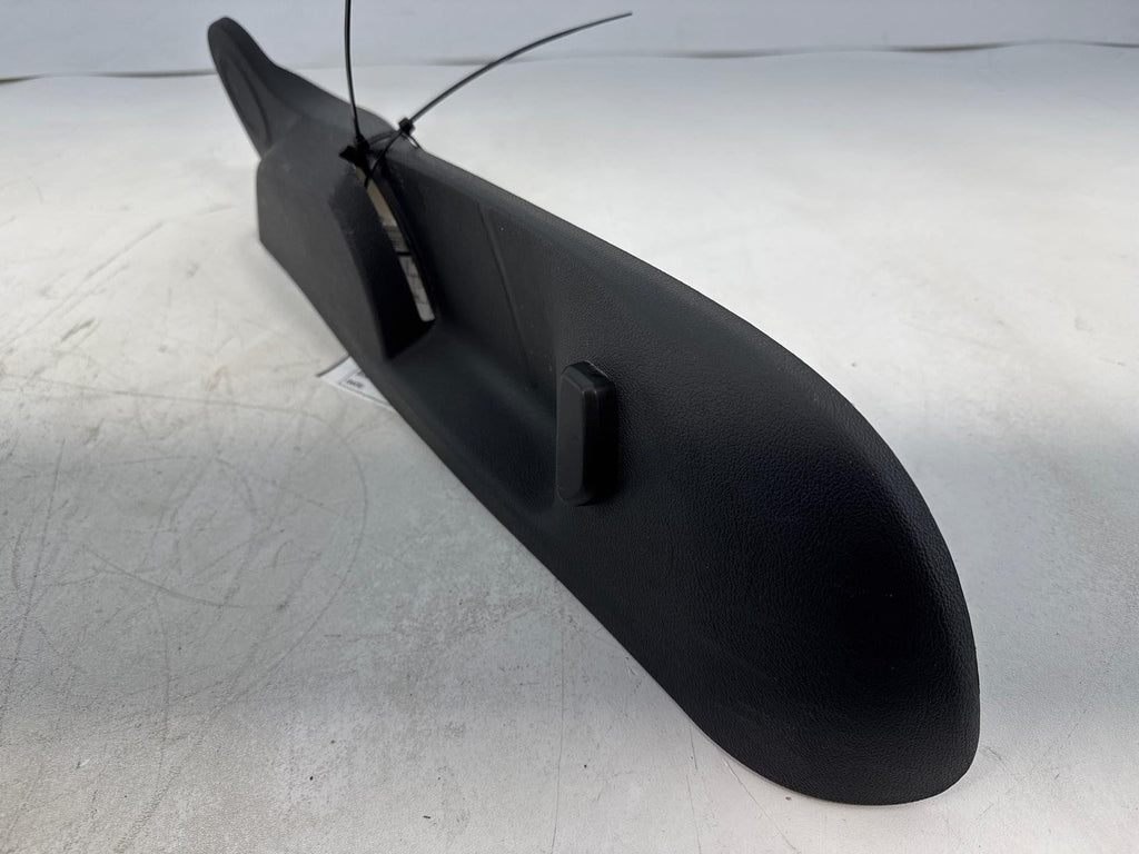 10-14 Volkswagen Jetta Sportwagen Front Right Lower Seat Trim Panel Cover Oem.