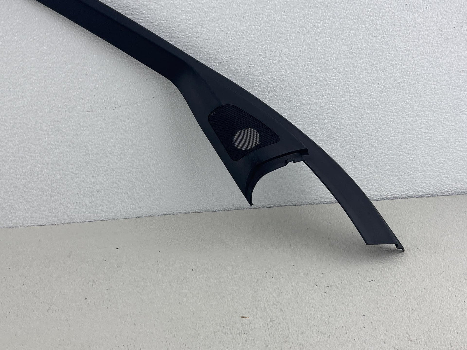 07-13 Bmw X5 E70 Front Left Driver Side Interior Window Frame Bezel 7129711Oem