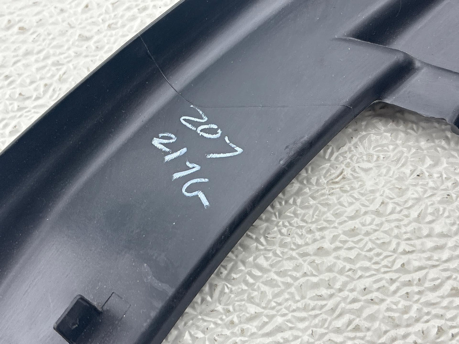 07-13 Bmw X5 E70 Front Left Driver Side Interior Window Frame Bezel 7129711Oem