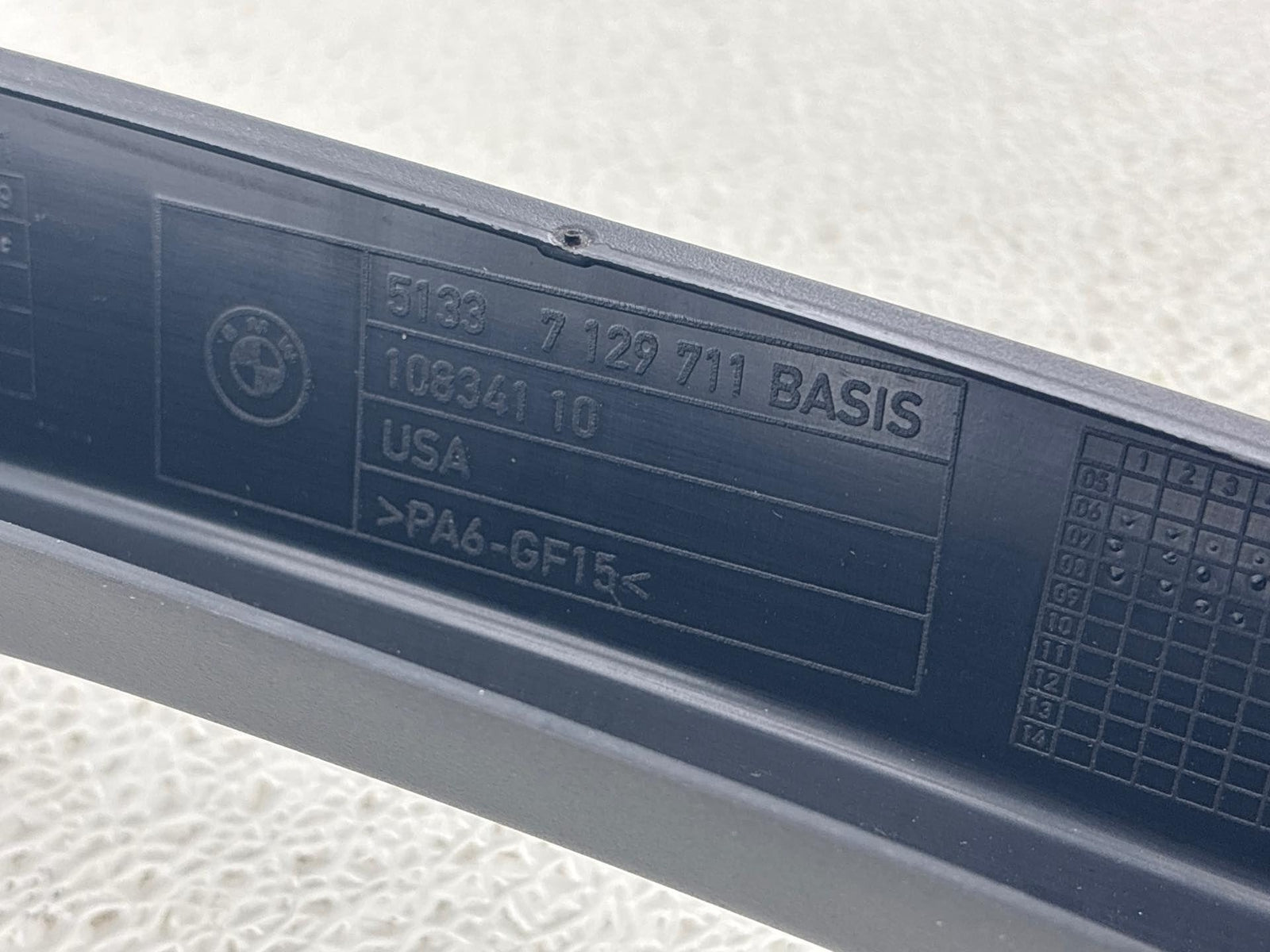 07-13 Bmw X5 E70 Front Left Driver Side Interior Window Frame Bezel 7129711Oem