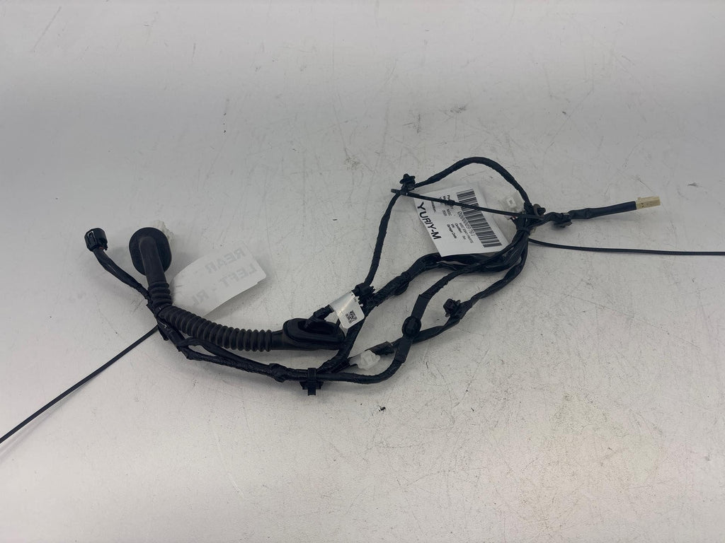 17-19 Subaru Impreza Rear Left Side Door Wire Wiring Harness Oem 81823Fl00A