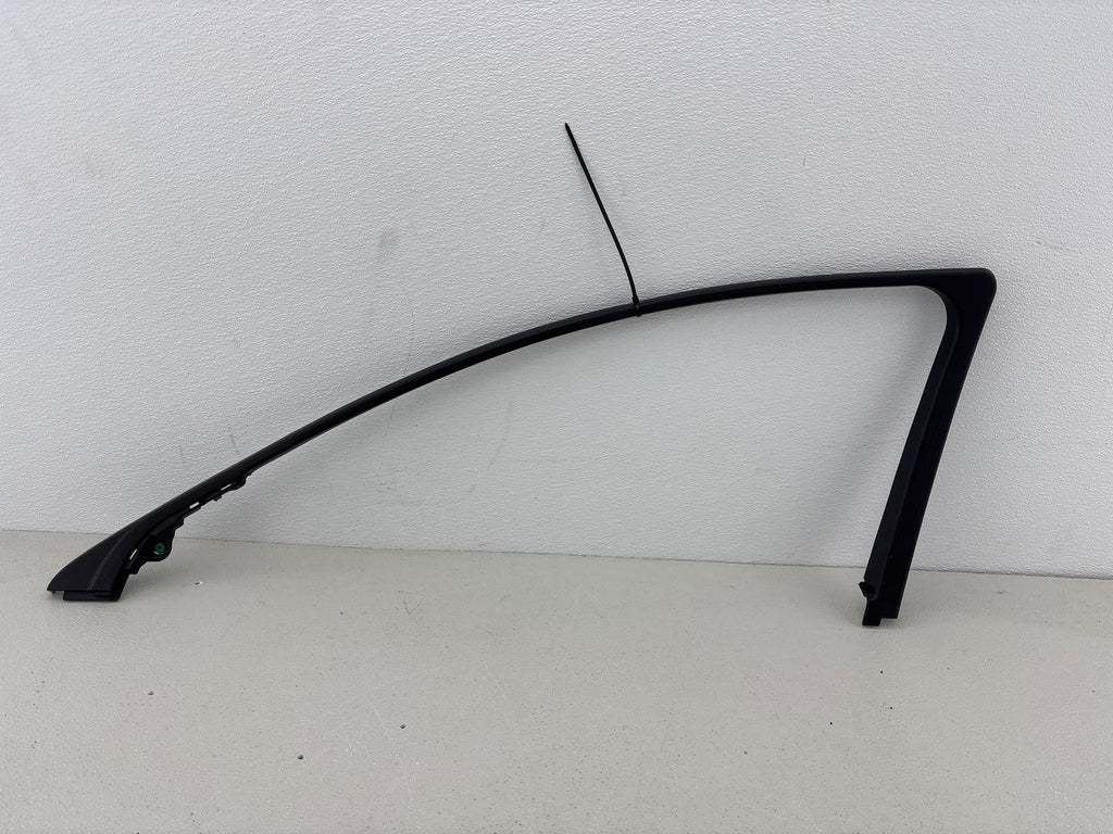 13-18 Acura Rdx Front Right Door Window Trim Panel Oem