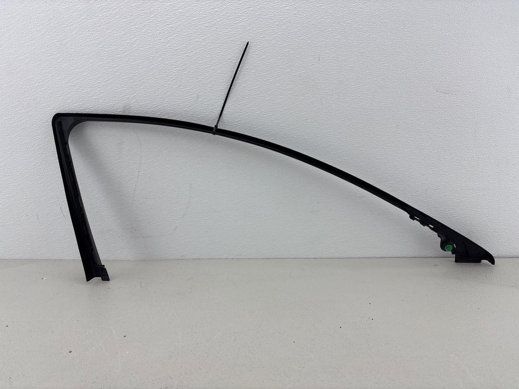 13-18 Acura Rdx Front Right Door Window Trim Panel Oem