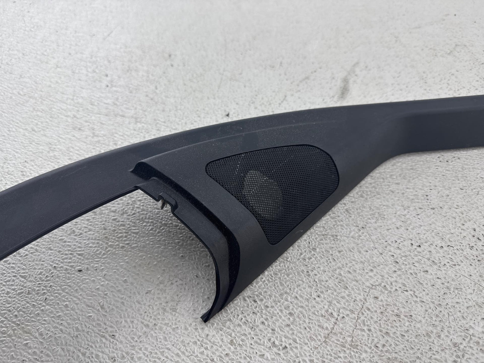 07-13 Bmw X5 E70 Front Right Passenger Side Interior Window Frame Bezel Trim Oem