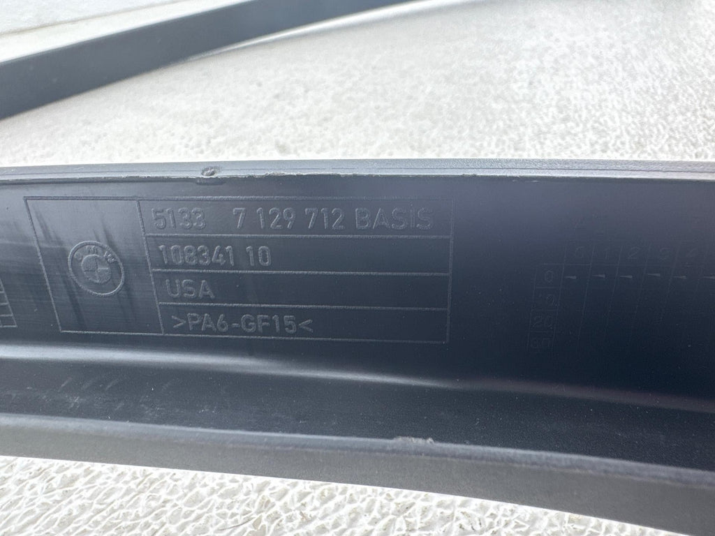07-13 Bmw X5 E70 Front Right Passenger Side Interior Window Frame Bezel Trim Oem