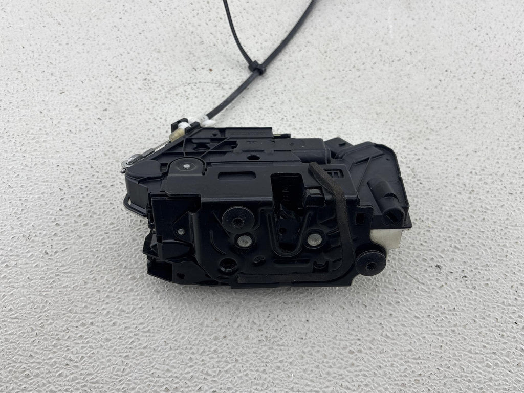 09-17 Volkswagen Cc Front Right Passenger Side Door Lock Latch Actuator Oem