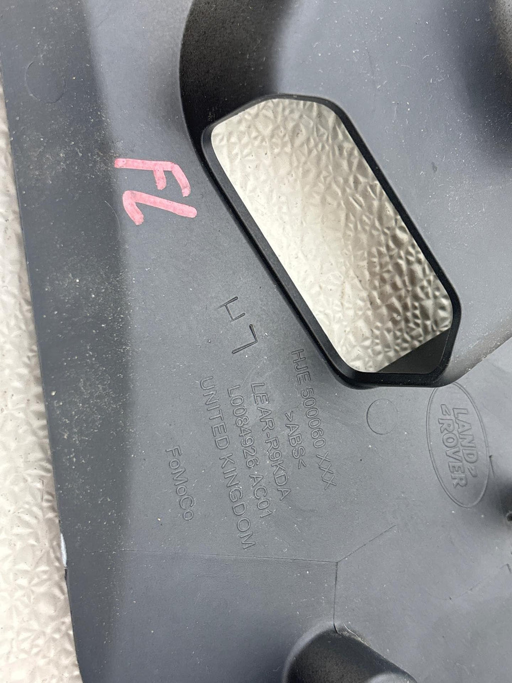 07-12 Land Rover Range Rover Front Left Driver Side Seat Inner Cover Black Oem