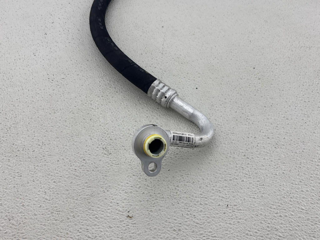 19-22 Volvo Xc40 A/C Suction Liquid Hose Pipe Line 31694876 Oem