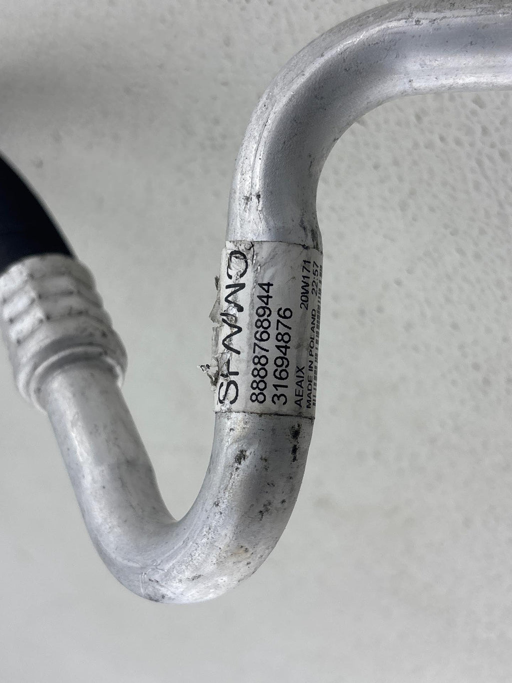 19-22 Volvo Xc40 A/C Suction Liquid Hose Pipe Line 31694876 Oem