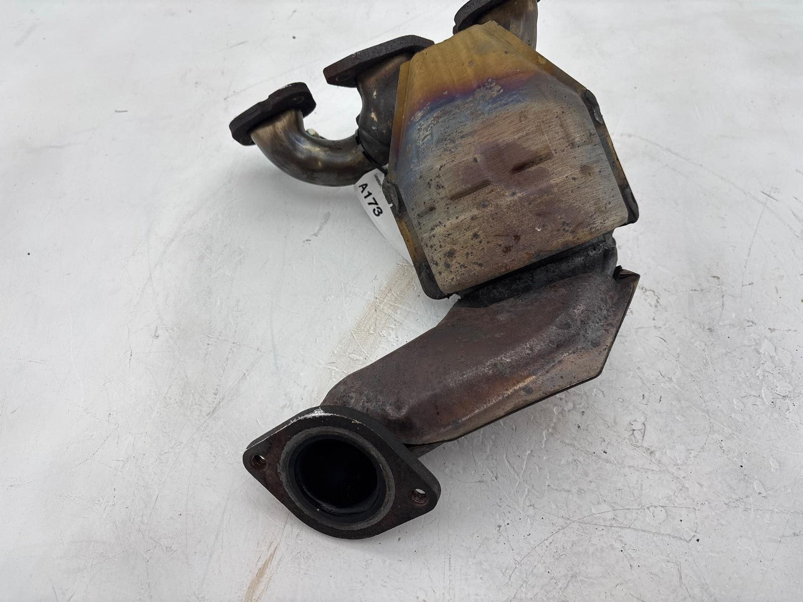 2000-2002 Ford Taurus Rear Right Exhaust Manifold W/ Catalytic Converter OEM