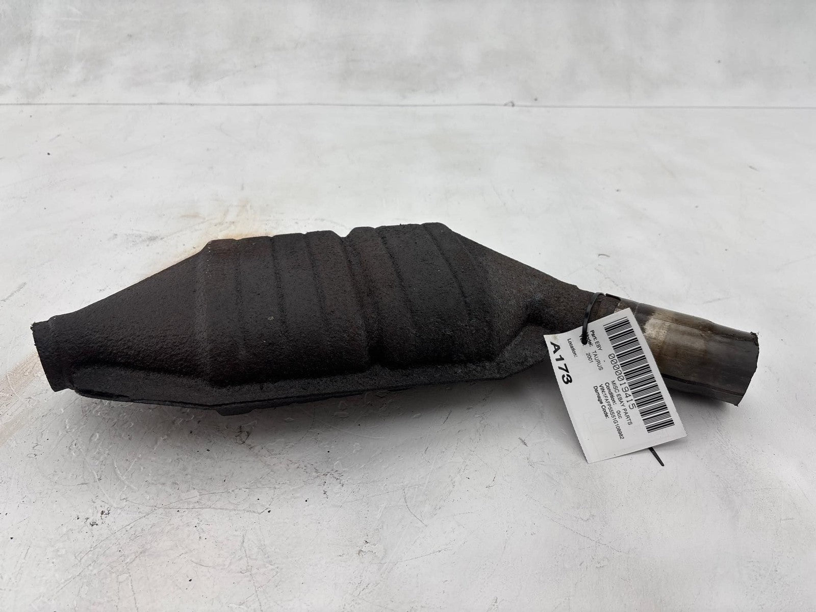 2000-2003 Ford Taurus Catalytic Converter OEM