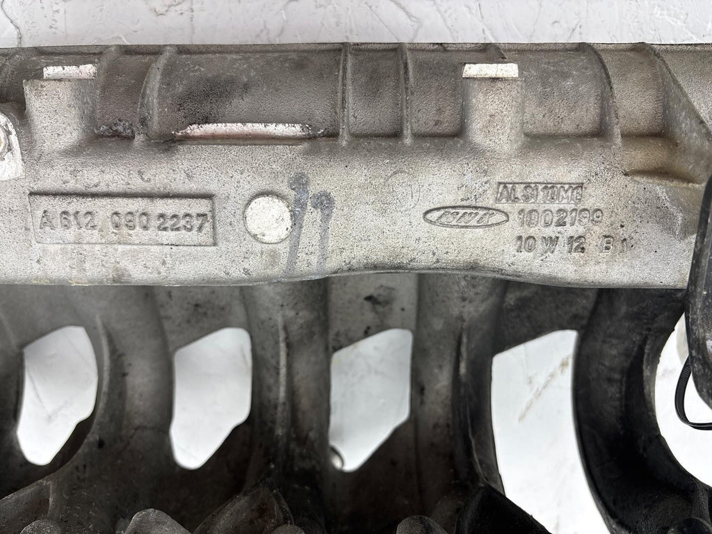 2000-2006 Dodge Van Sprinter 2500 2.7L Intake Manifold A6120902237